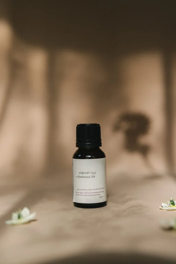 096A2911 Embrace Oil